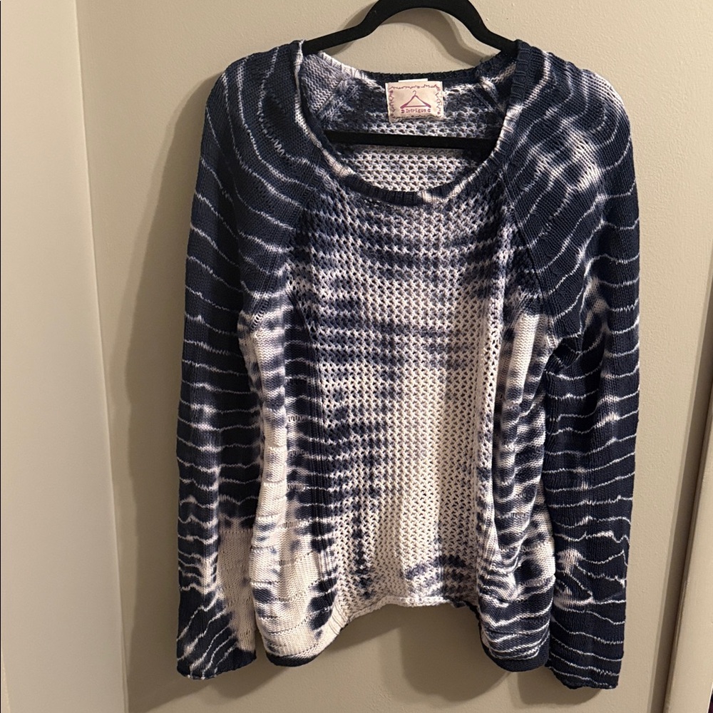 Navy and White Tie-Dye Women's Sweater